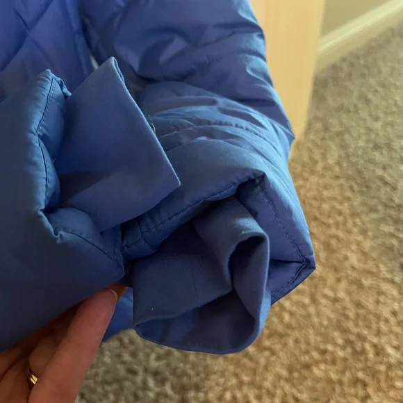 Girls Columbia Blue Fitted Puffer with Faux Fur Hood sz Med - Picture 6 of 12